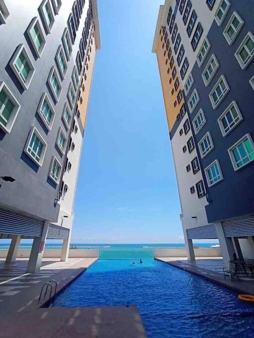 Orked Vanda, 3 Bedroom Apartment, Seaview Netflixwifiyoutube Kuala Terengganu Exteriér fotografie