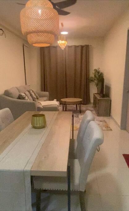 Orked Vanda, 3 Bedroom Apartment, Seaview Netflixwifiyoutube Kuala Terengganu Exteriér fotografie